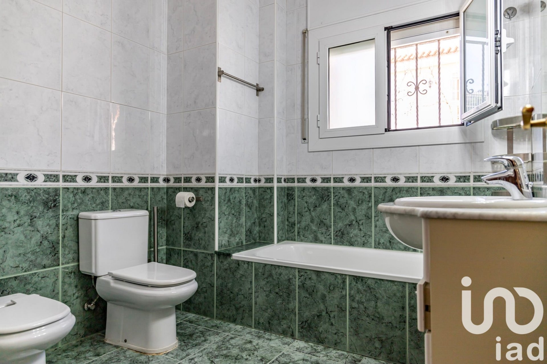 Casa a Argentona, Barcelona, Spagna 6 camere da letto, 510 mq. N° 153290