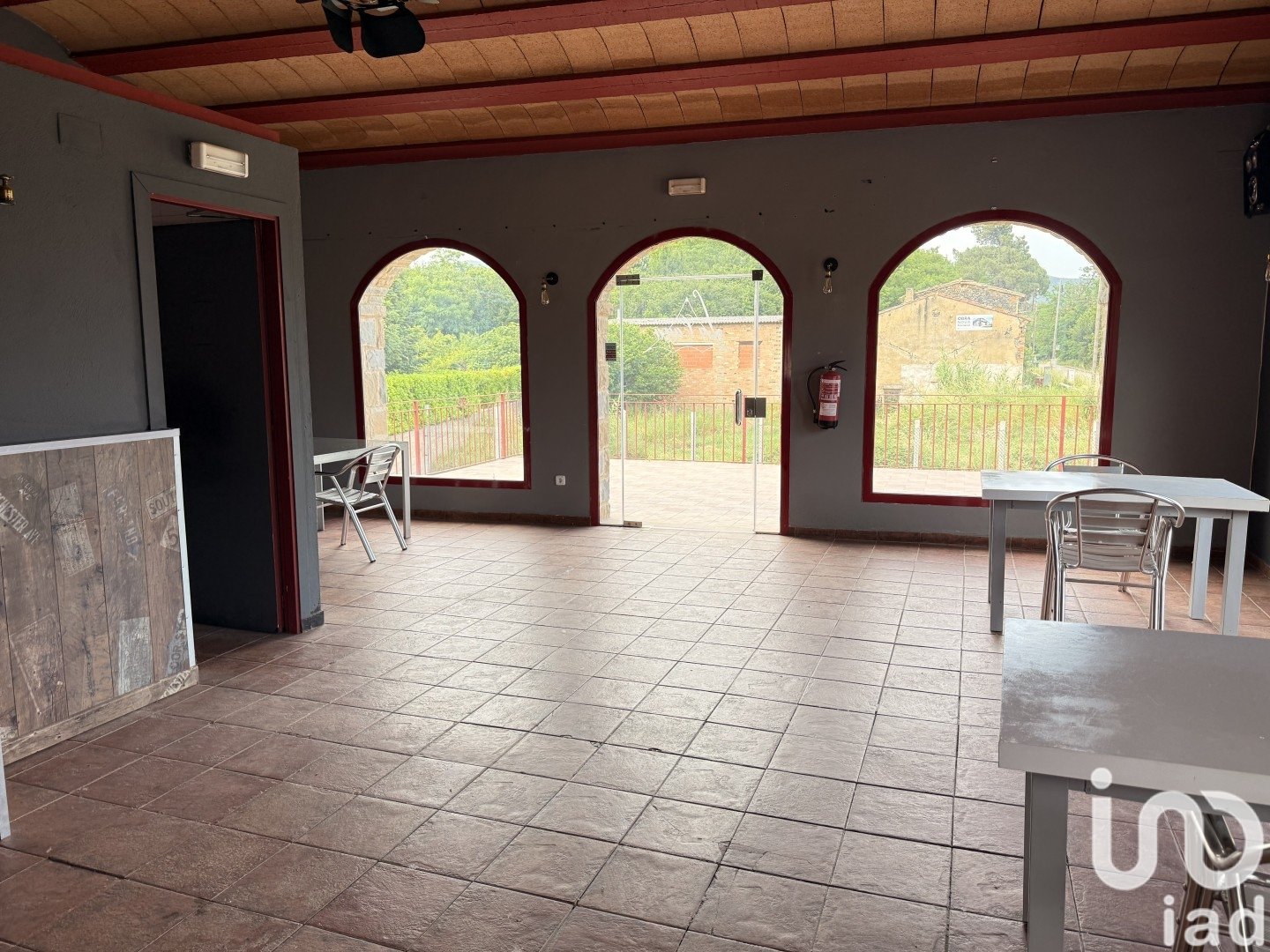 Talo Les Planes d'Hostoles, Girona, Espanja 2 makuuhuonetta, 221 m2 No. 153294