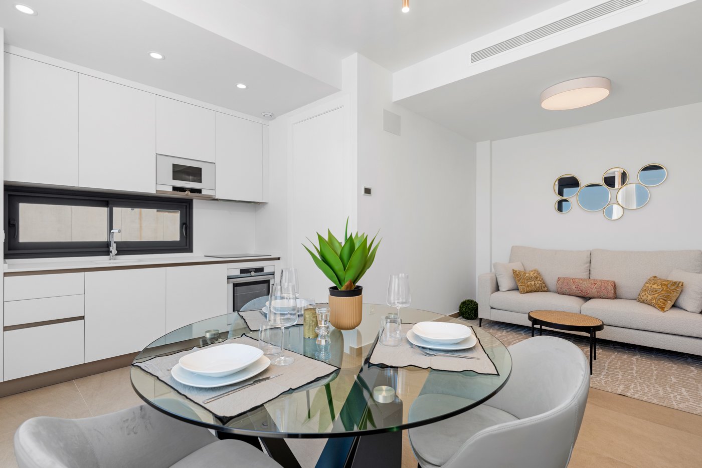 Villa a Dehesa De Campoamor, Alicante, Spagna 3 camere da letto, 242 mq. N° 154466