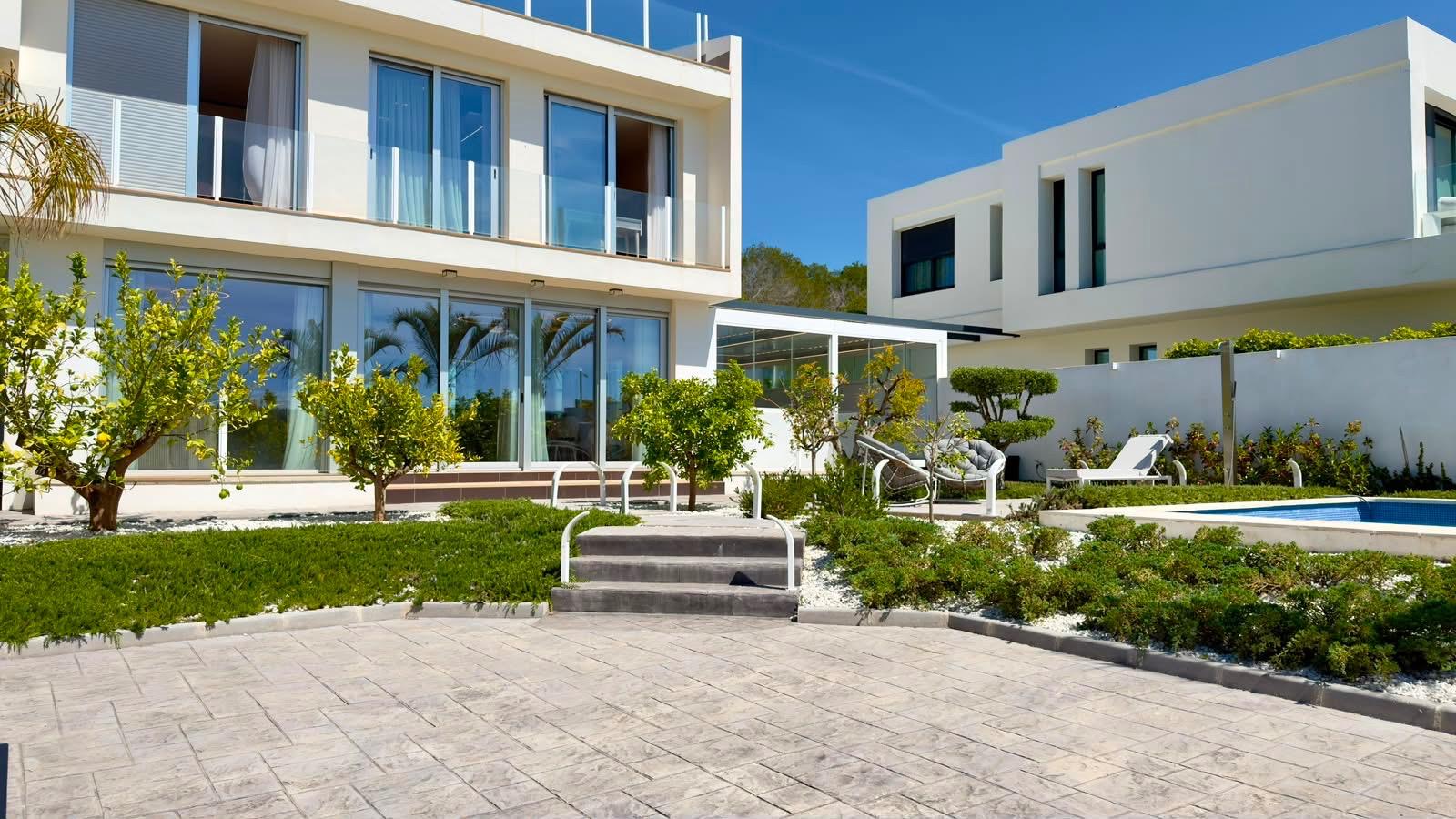 Villa à La Nucia, Alicante, Espagne 4 chambres, 200 m2 No. 168360