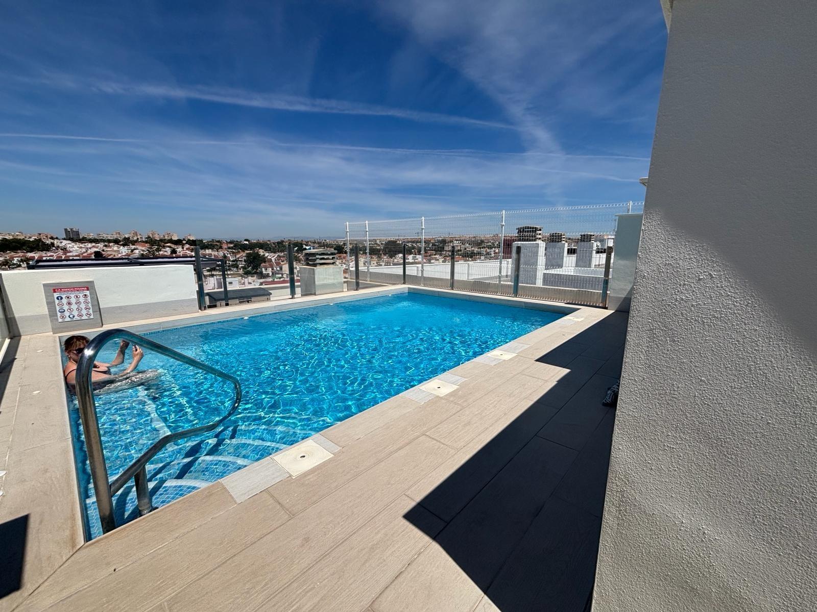 Apartamento en Torrevieja, Alicante, España 2 dormitorios, 62 m2 No. 168362