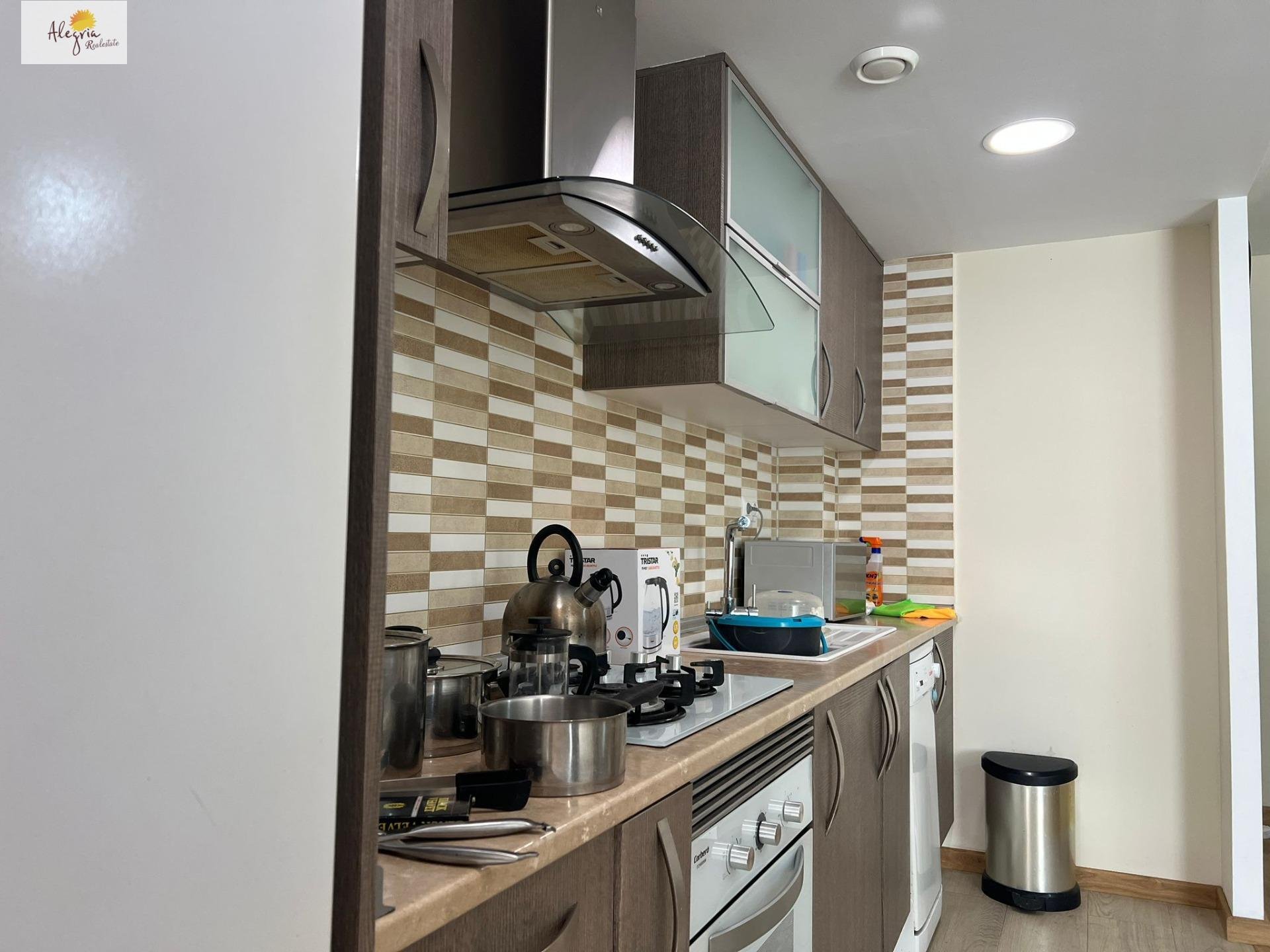 Wohnung in Valencia, Spanien 1 Schlafzimmer, 76 m2 Nr. 167768