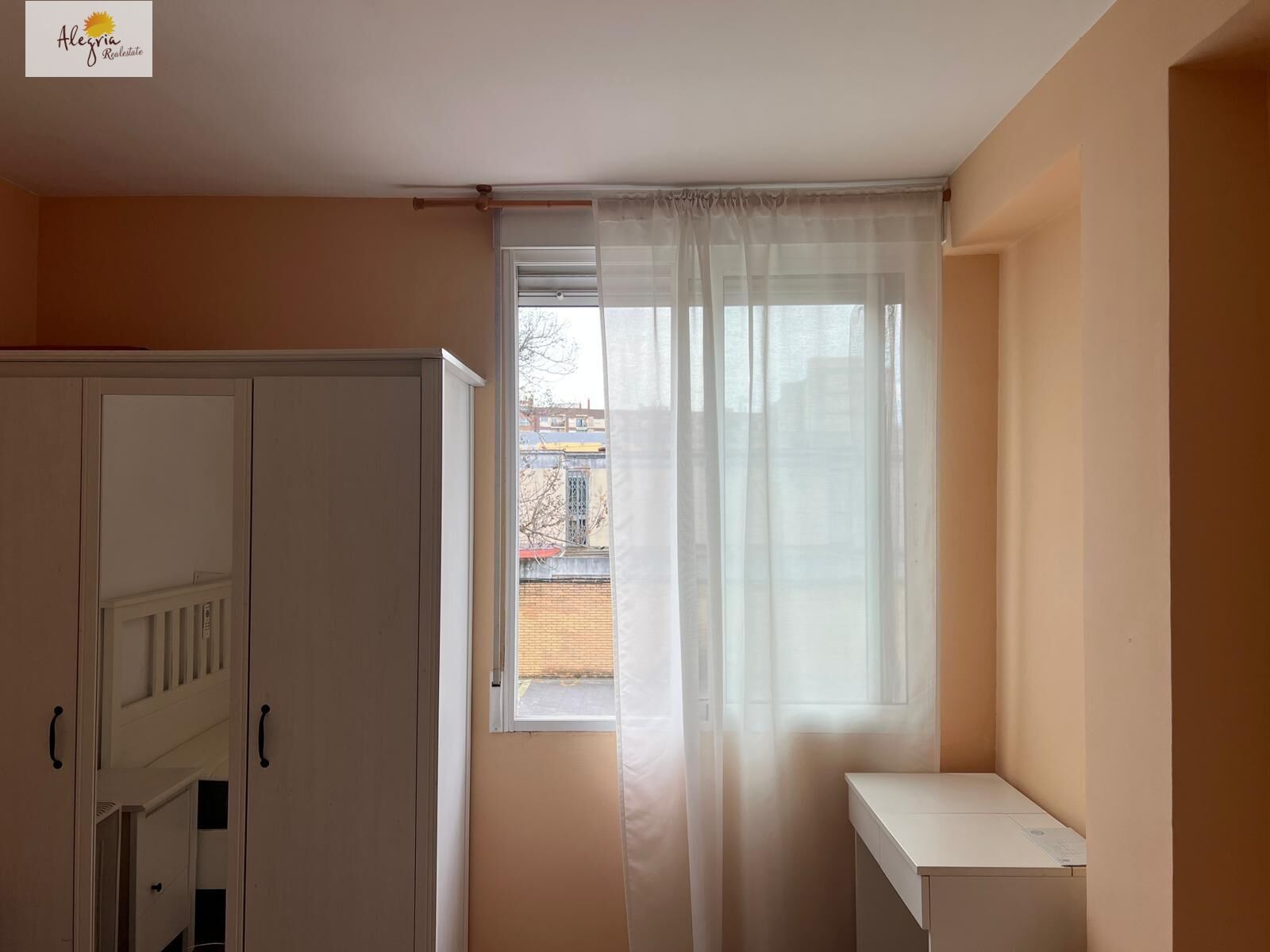 Wohnung in Valencia, Spanien 1 Schlafzimmer, 76 m2 Nr. 167768