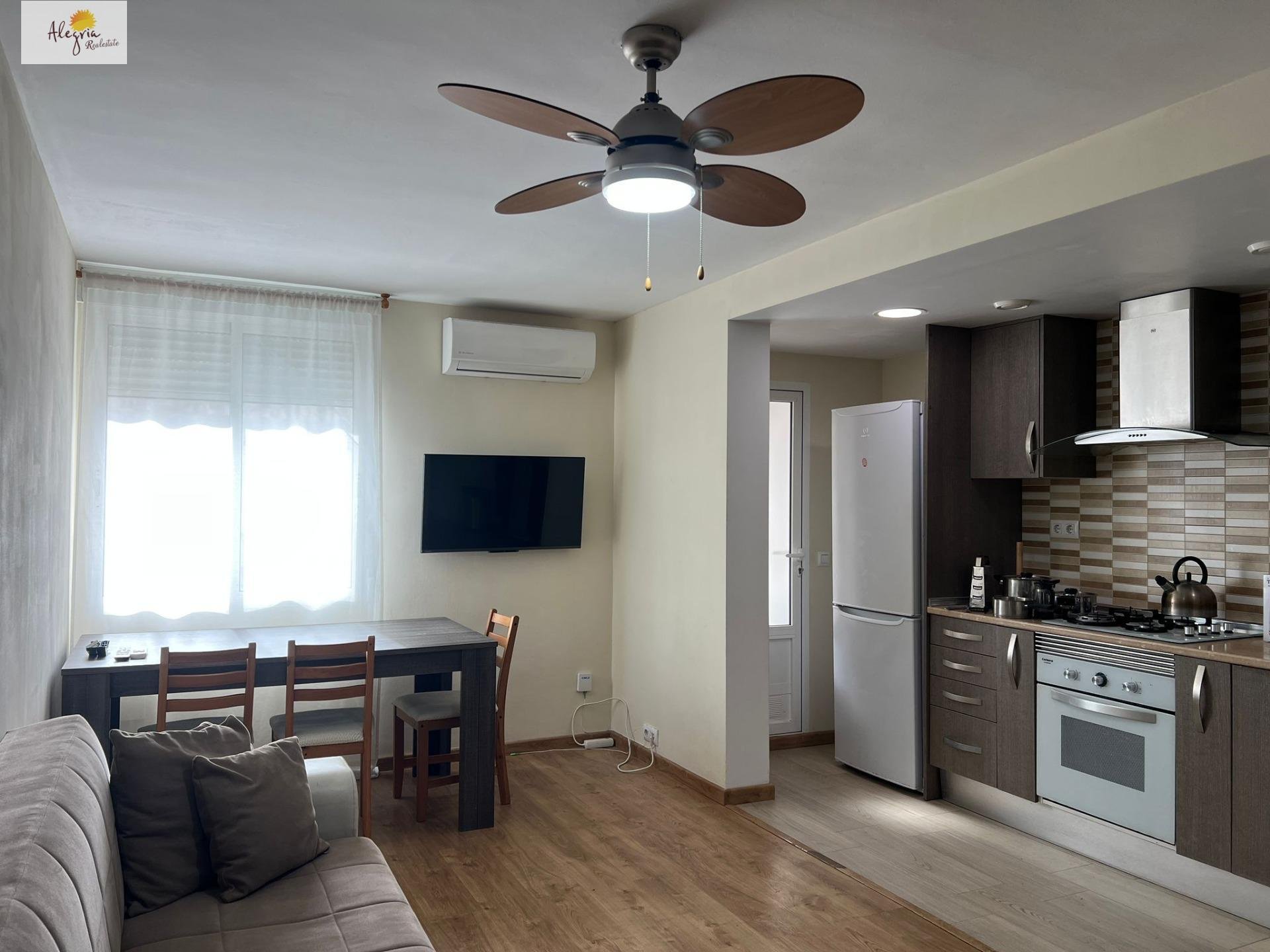 Wohnung in Valencia, Spanien 1 Schlafzimmer, 76 m2 Nr. 167768