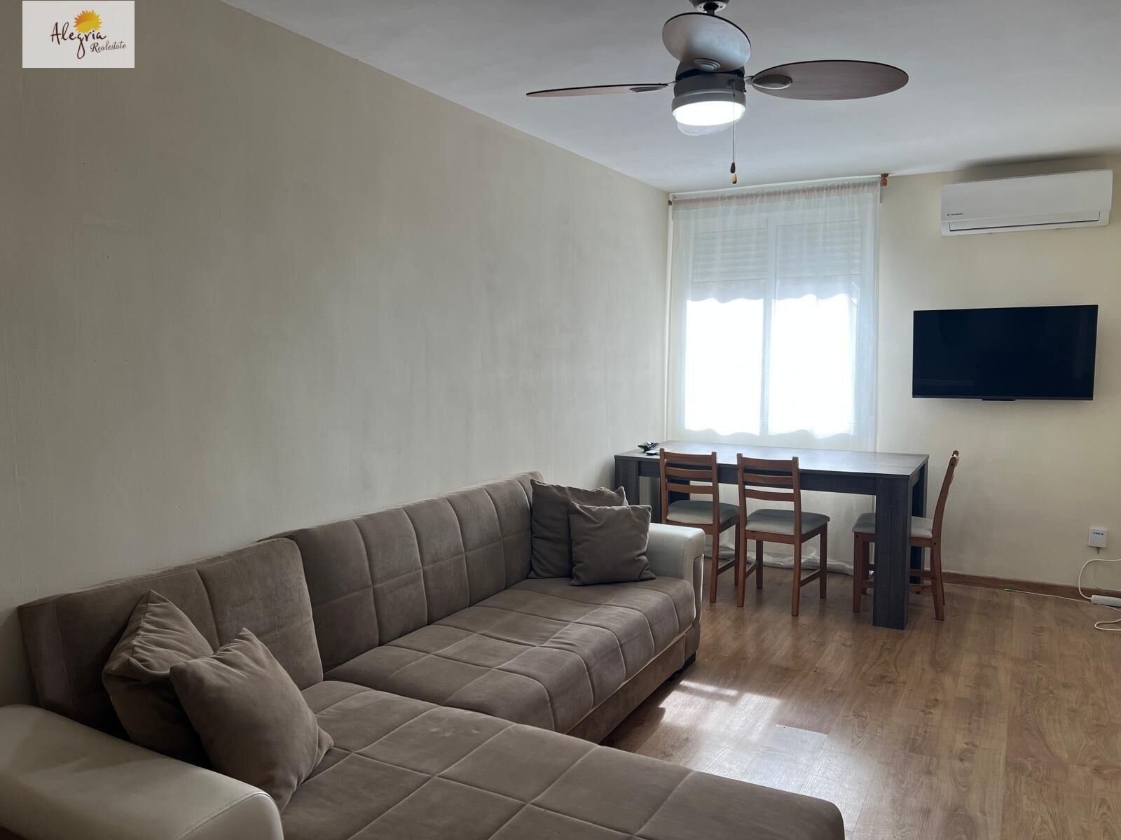Wohnung in Valencia, Spanien 1 Schlafzimmer, 76 m2 Nr. 167768