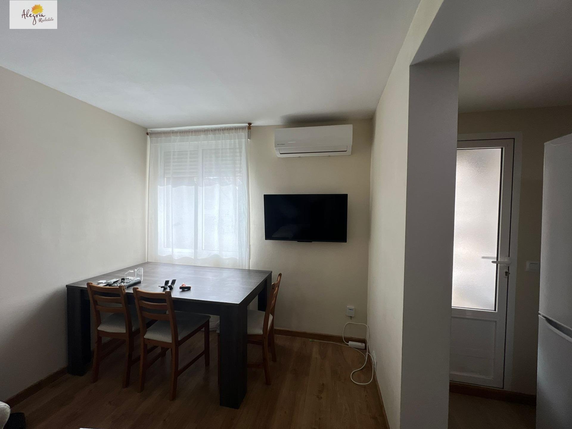 Wohnung in Valencia, Spanien 1 Schlafzimmer, 76 m2 Nr. 167768
