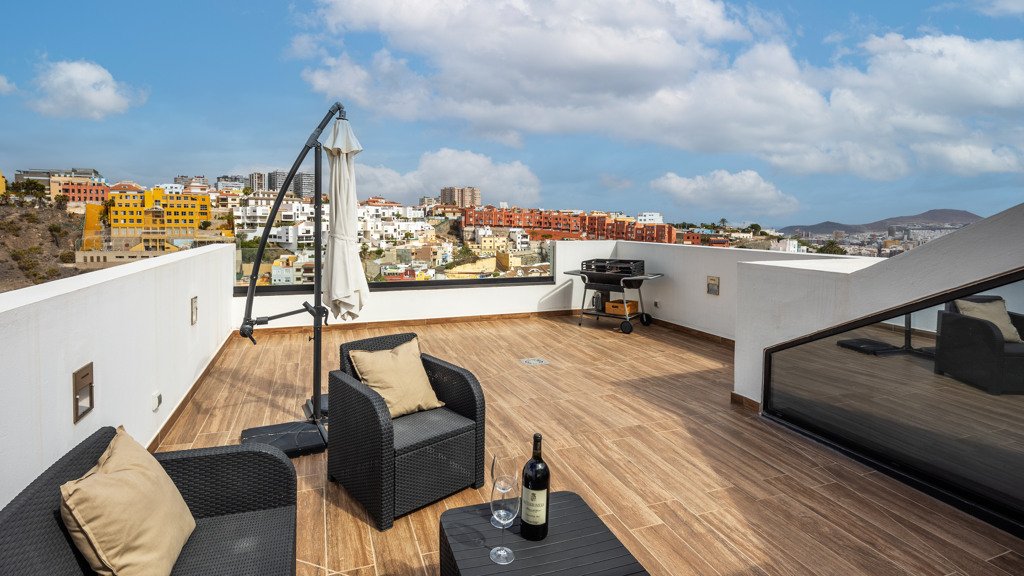 Townhouse in Las Palmas De Gran Canaria, Gran Canaria, Spain 4 bedrooms, 278 sq.m. No. 167771