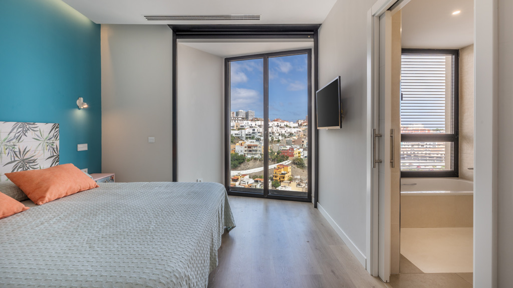 Townhouse in Las Palmas De Gran Canaria, Gran Canaria, Spain 4 bedrooms, 278 sq.m. No. 167771