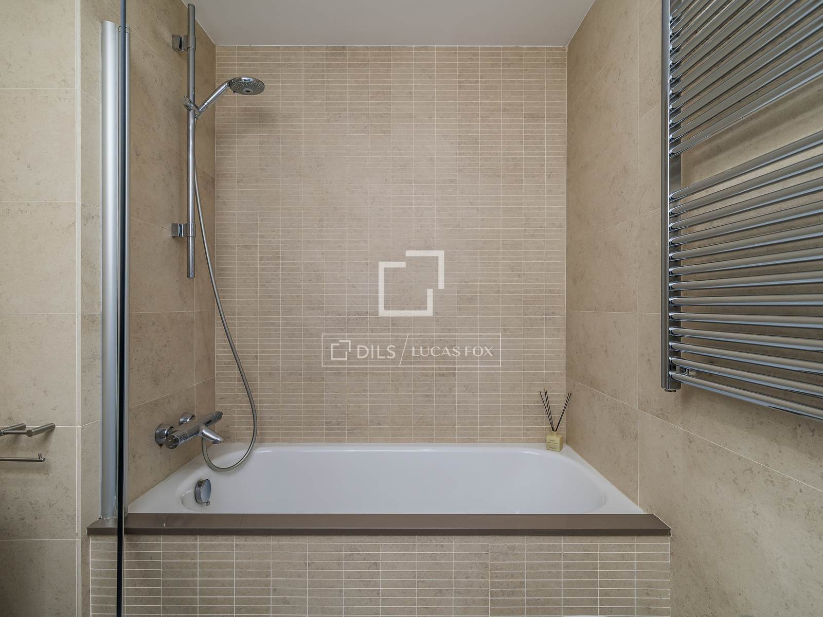 Appartamento a Barcelona, Spagna 2 camere da letto, 67 mq. N° 164890
