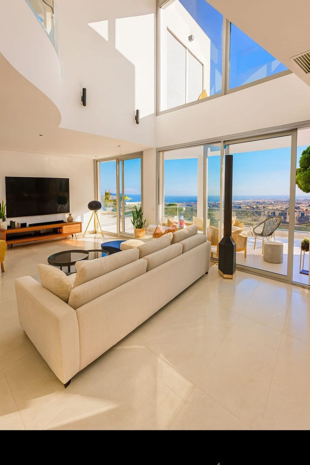 House en Espagne 5 chambres, 450 m2 No. 168481