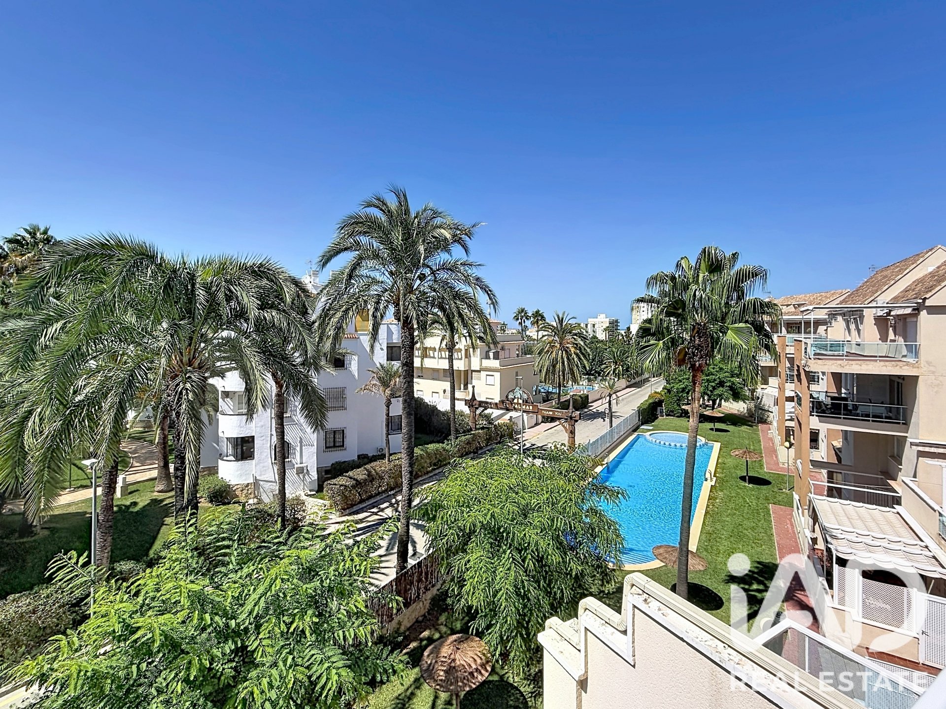Apartment in Denia, Alicante, Spain 3 bedrooms, 97 sq.m. No. 195803