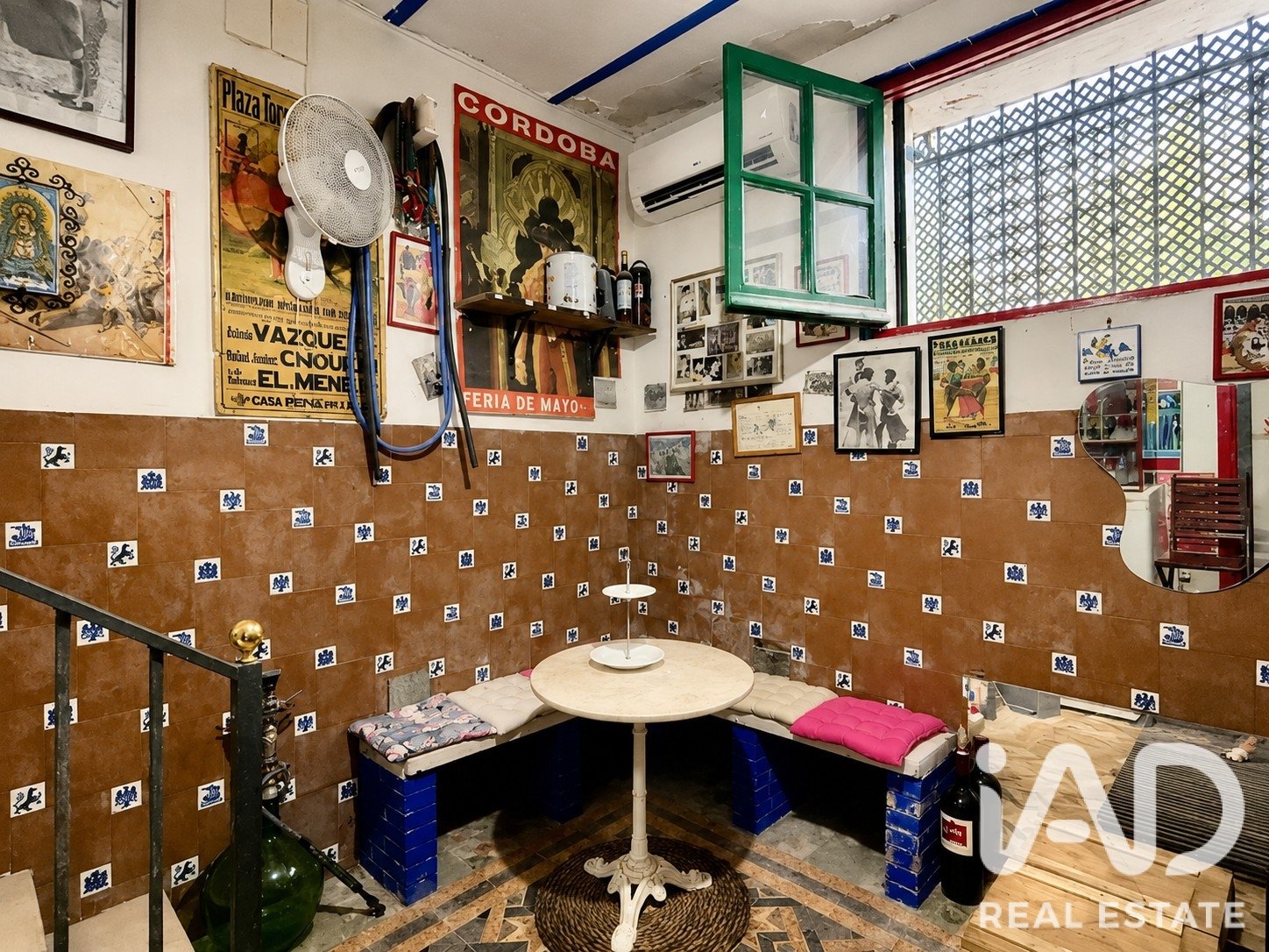 Talo Cordoba, Espanja 5 makuuhuonetta, 347 m2 No. 195805