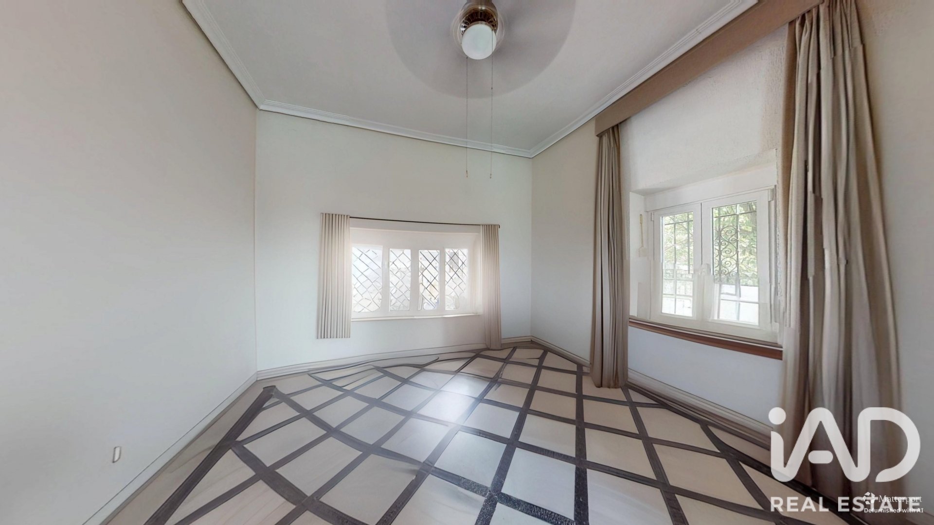 Talo Cordoba, Espanja 5 makuuhuonetta, 347 m2 No. 195805