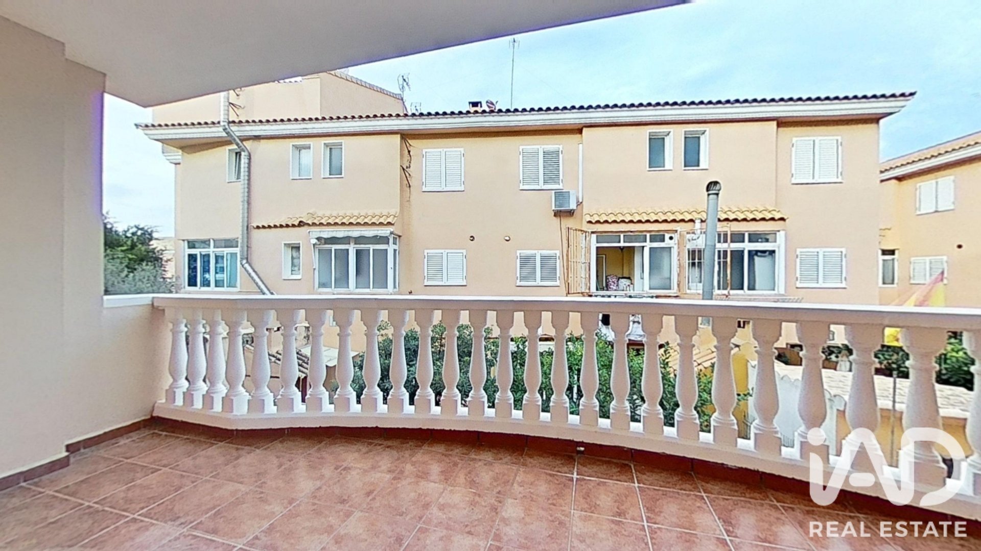 Kaupunkipientalo Moncofa, Castellon, Espanja 3 makuuhuonetta, 164 m2 No. 195801