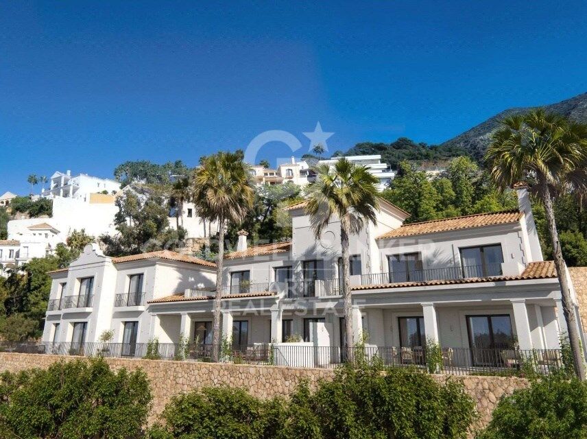 House in Istan, Malaga, Spain 4 bedrooms, 365 sq.m. No. 157631