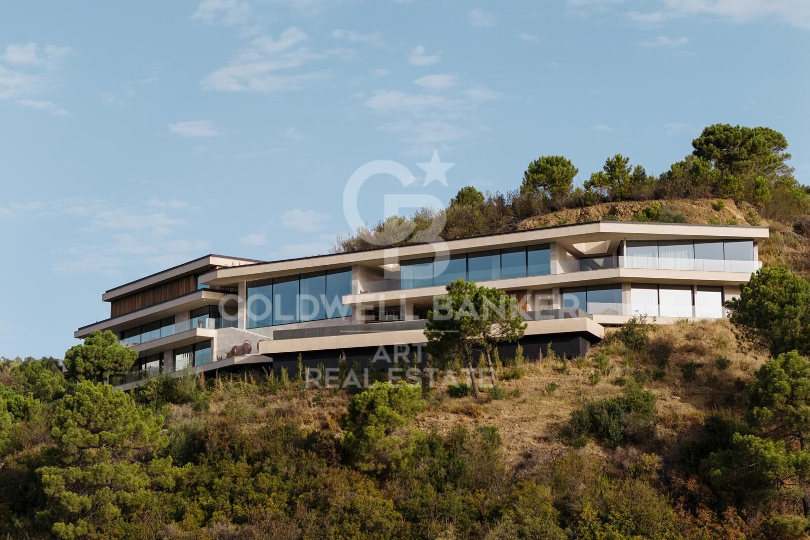 Villa i Benahavis, Malaga, Spanien 7 sovrum, 1100 kvm. Nr. 157627