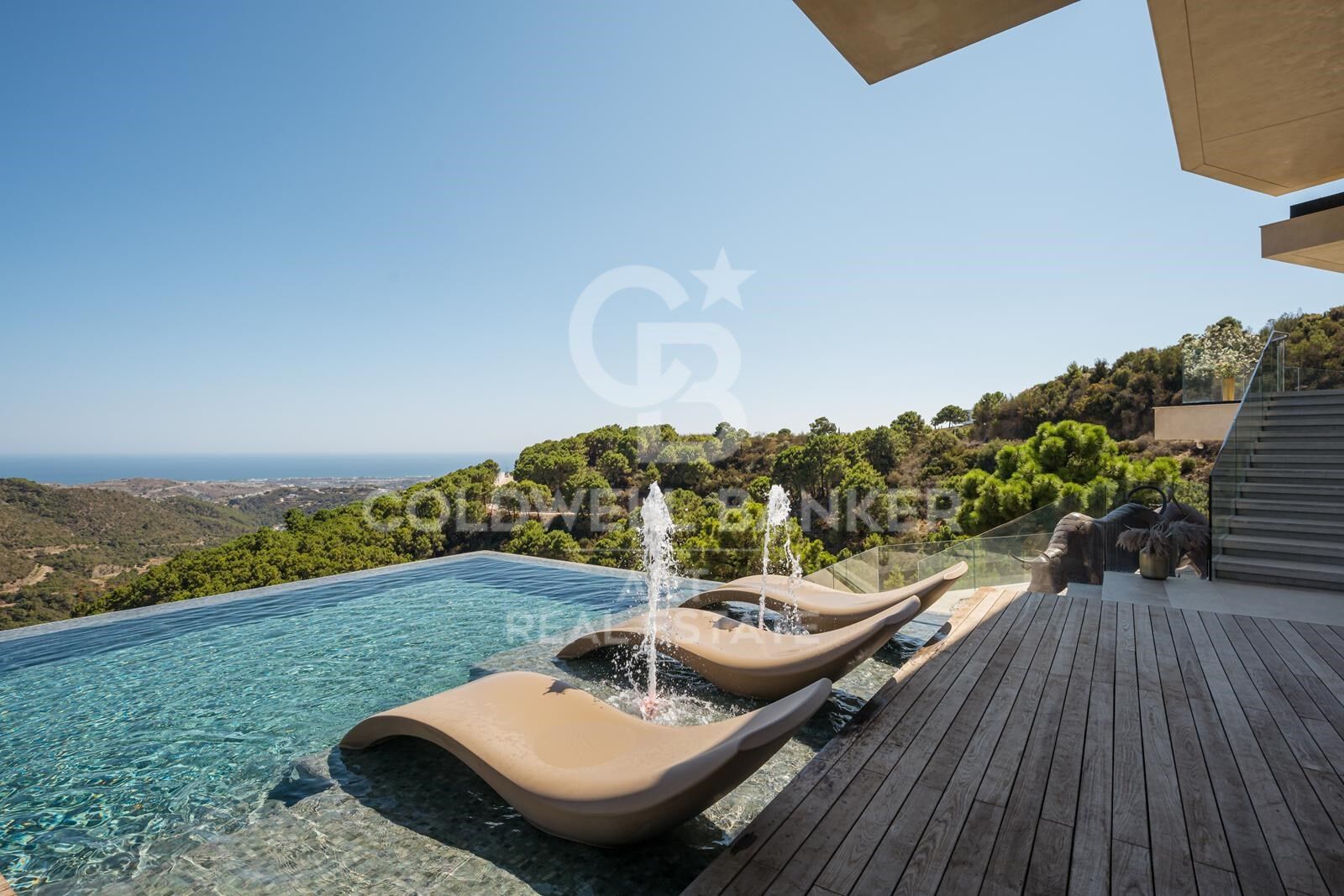 Villa i Benahavis, Malaga, Spanien 7 sovrum, 1100 kvm. Nr. 157627