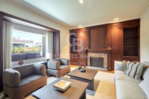 Attico a Barcelona, Spagna 4 camere da letto, 440 mq. N° 178384
