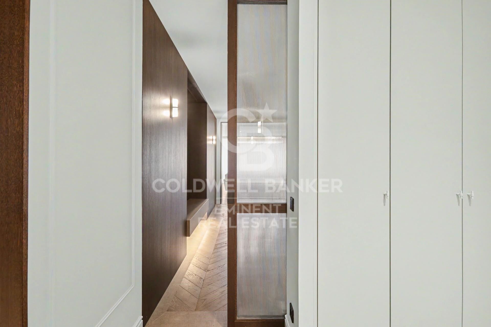 Dzīvoklis Barcelona, Spānijā 3 istabas, 230 m2 Nr. 178383