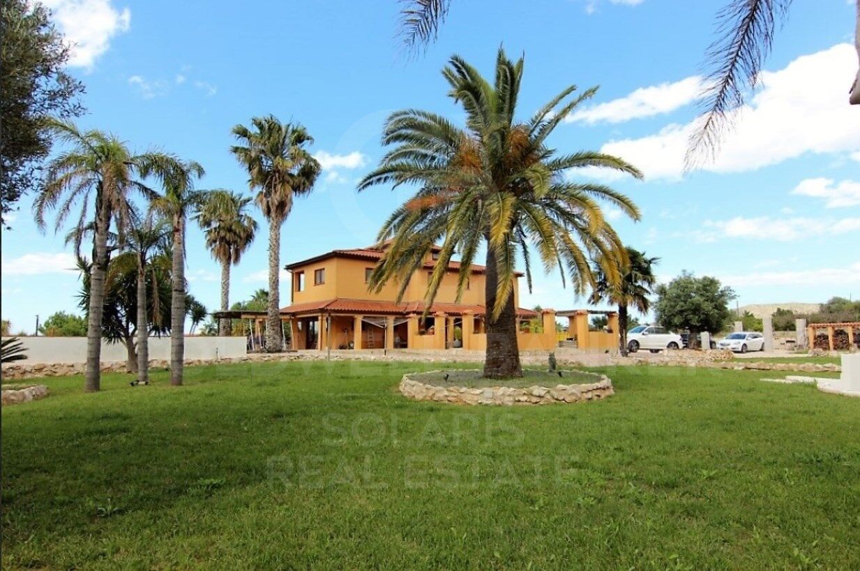 Māja Pedreguer, Alicante, Spānijā 5 istabas, 570 m2 Nr. 157289