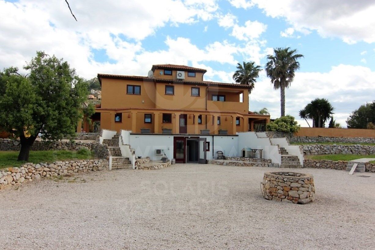 Māja Pedreguer, Alicante, Spānijā 5 istabas, 570 m2 Nr. 157289