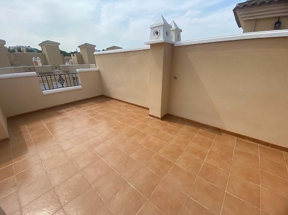 Talo San Miguel de Salinas, Alicante, Espanja 2 makuuhuonetta, 147 m2 No. 165898