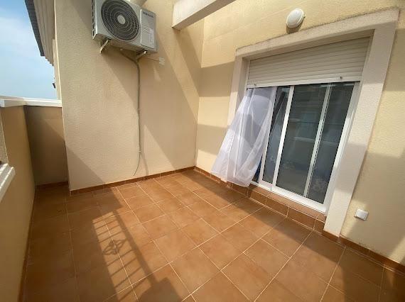 Talo San Miguel de Salinas, Alicante, Espanja 2 makuuhuonetta, 147 m2 No. 165898