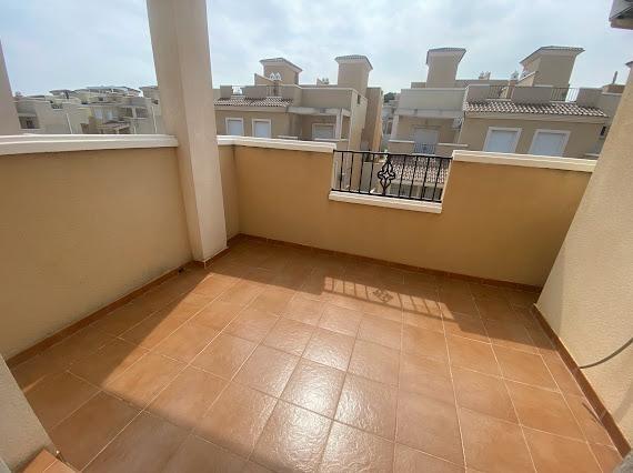 Talo San Miguel de Salinas, Alicante, Espanja 2 makuuhuonetta, 147 m2 No. 165898