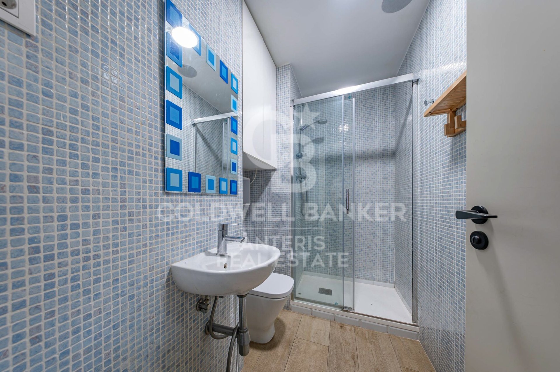 Kattohuoneisto Badalona, Barcelona, Espanja 4 makuuhuonetta, 152 m2 No. 178478