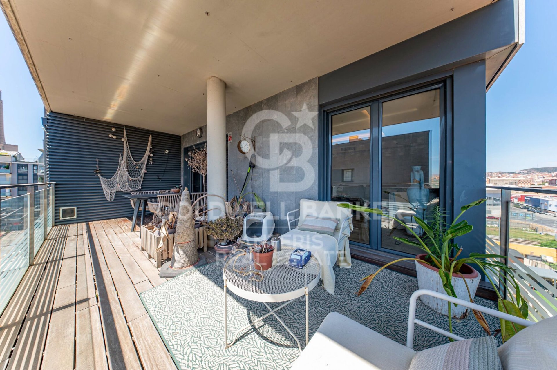 Kattohuoneisto Badalona, Barcelona, Espanja 4 makuuhuonetta, 152 m2 No. 178478
