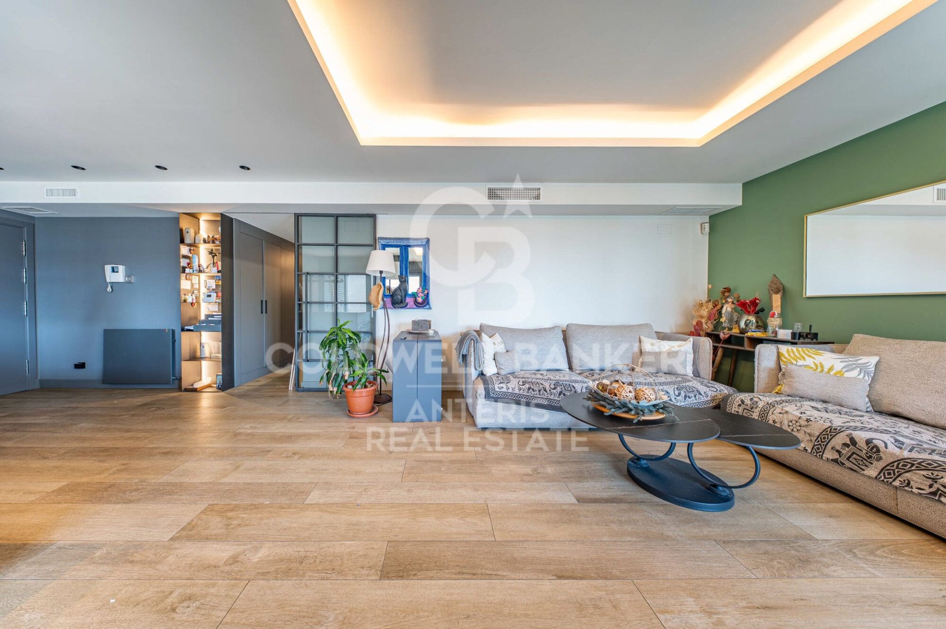 Kattohuoneisto Badalona, Barcelona, Espanja 4 makuuhuonetta, 152 m2 No. 178478