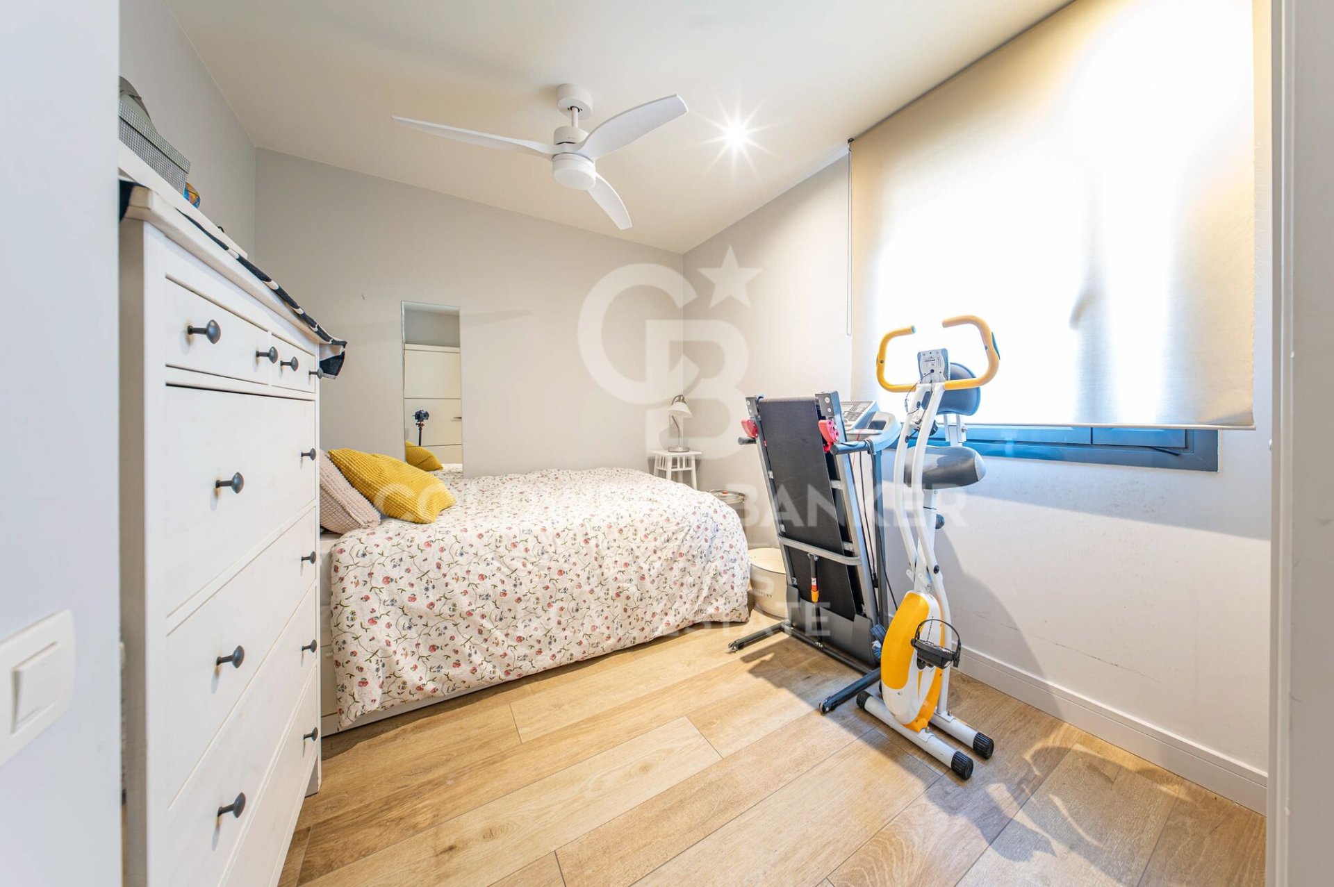 Kattohuoneisto Badalona, Barcelona, Espanja 4 makuuhuonetta, 152 m2 No. 178478