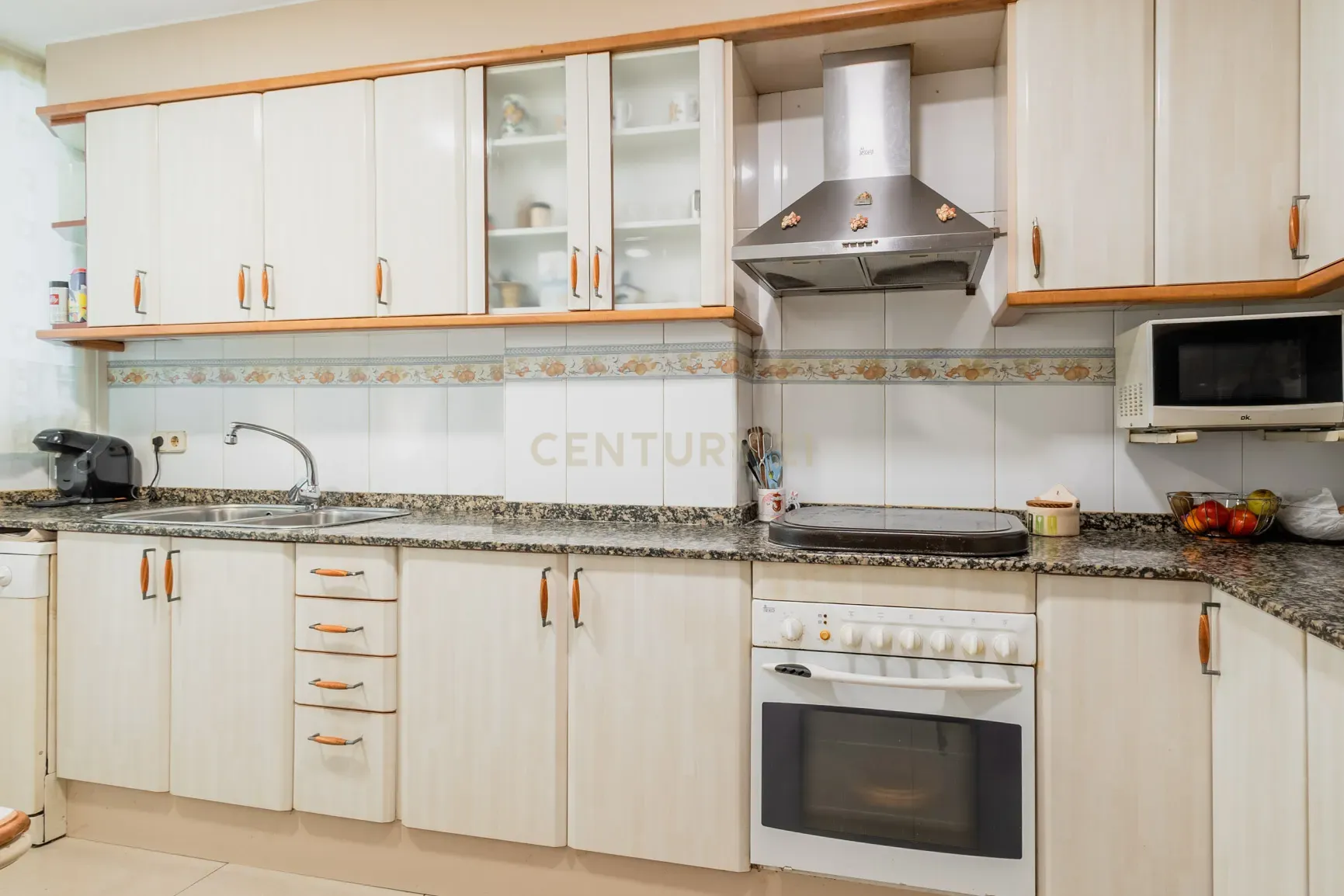 Wohnung in Sant Feliu de Llobregat, Barcelona, Spanien 3 Schlafzimmer, 104 m2 Nr. 181323