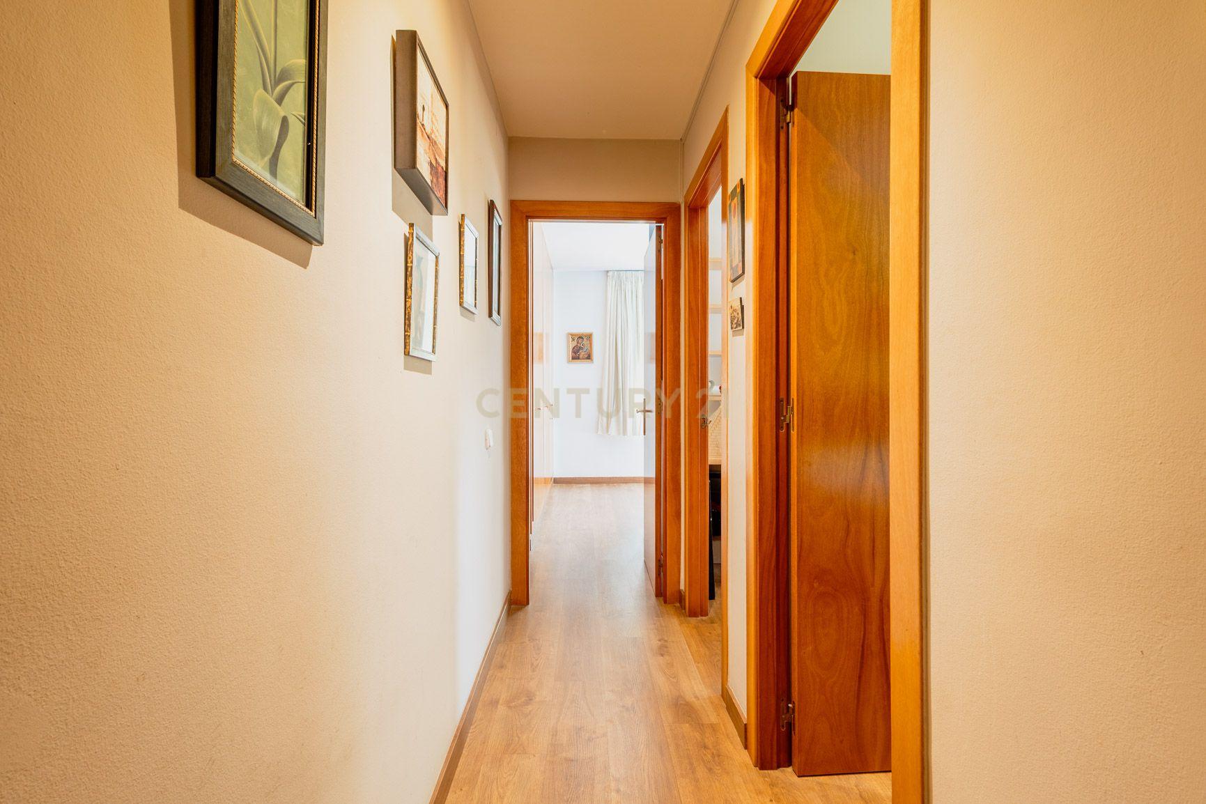 Wohnung in Sant Feliu de Llobregat, Barcelona, Spanien 3 Schlafzimmer, 104 m2 Nr. 181323