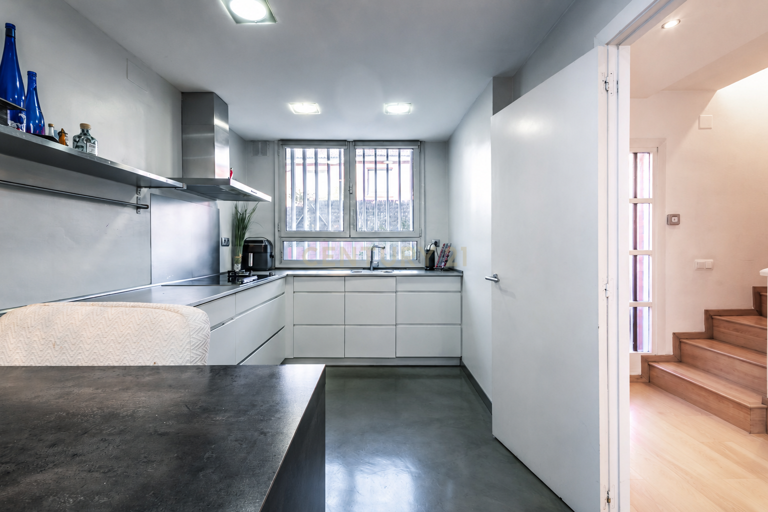 House à Sant Joan Despi, Barcelona, Espagne 4 chambres, 219 m2 No. 181324