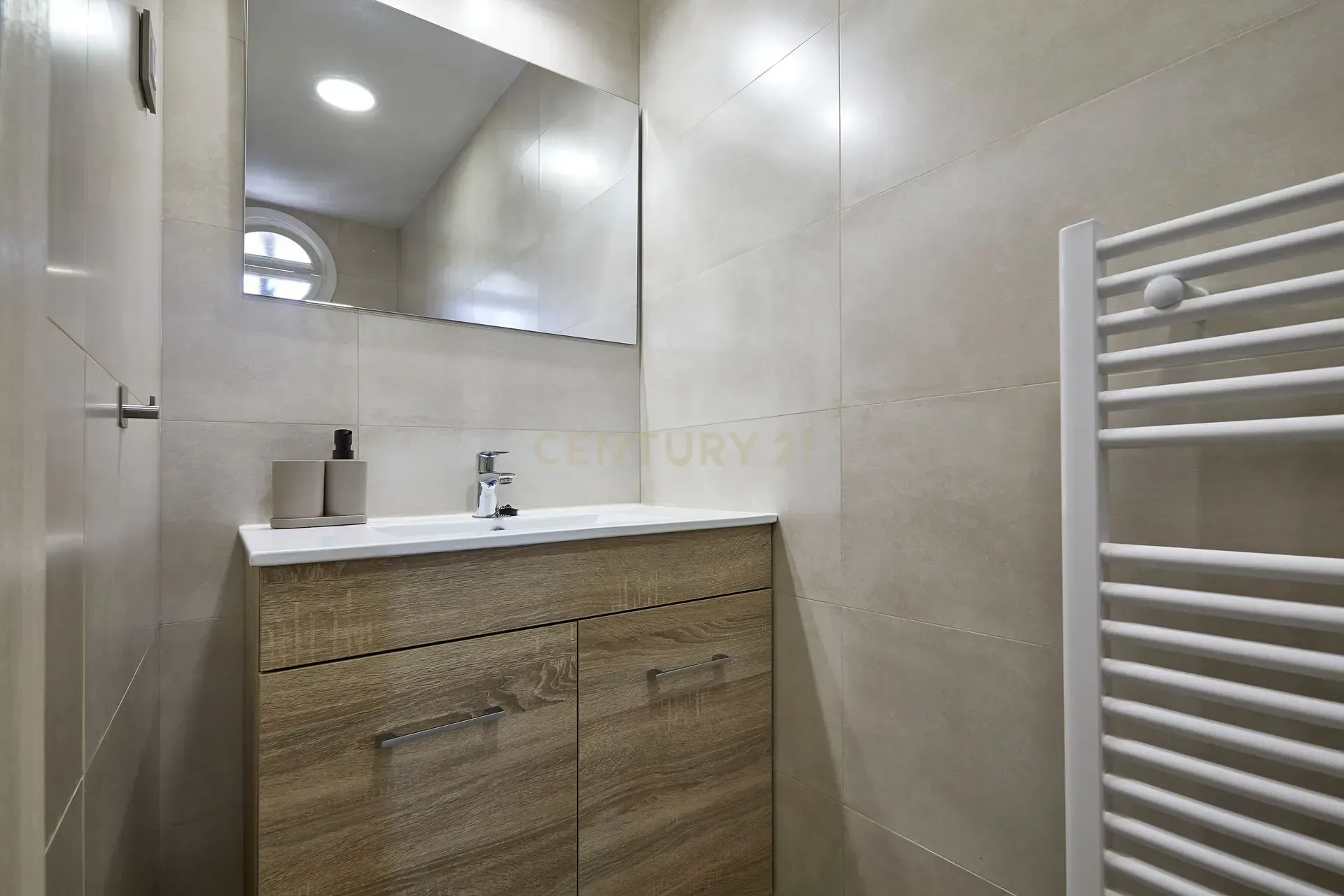 House in Sant Pere de Ribes, Barcelona, Spain 4 bedrooms, 207 sq.m. No. 181320