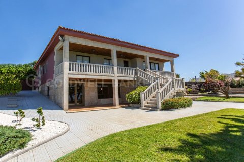 Māja Sanxenxo, Pontevedra, Spānijā 4 istabas, 772 m2 Nr. 160133
