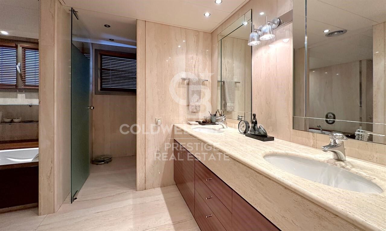 Apartament w Barcelona, Hiszpania 5 sypialni, 400 mkw. nr 160131