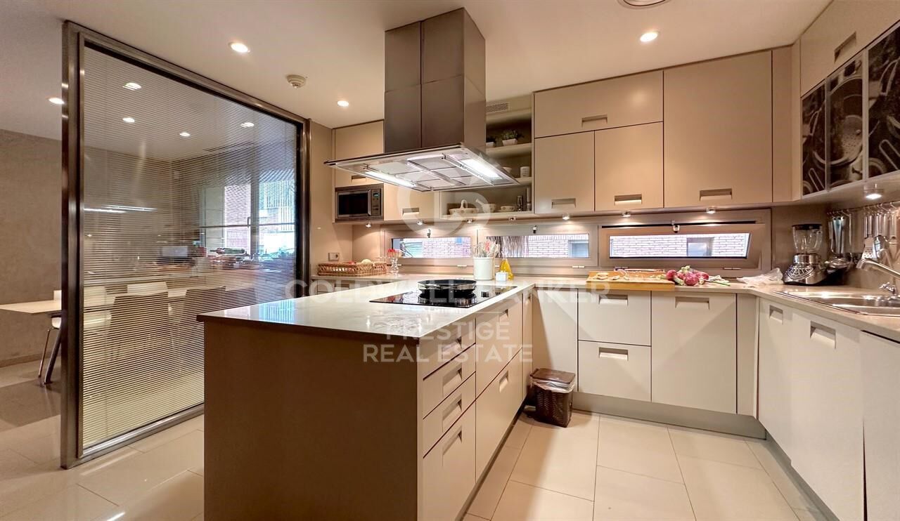Apartament w Barcelona, Hiszpania 5 sypialni, 400 mkw. nr 160131
