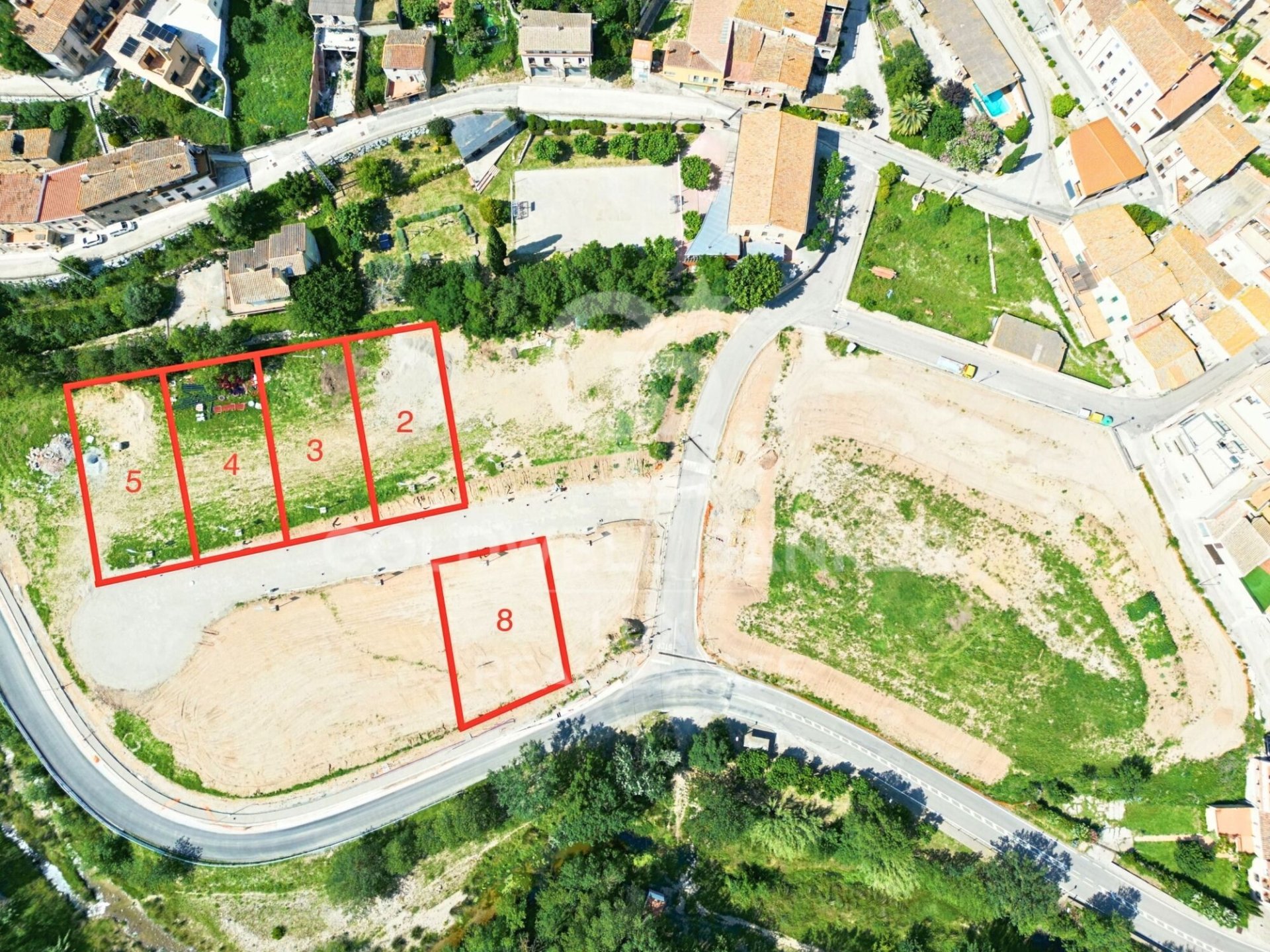 Parcela en Gerona, España 4203 m2 No. 160134