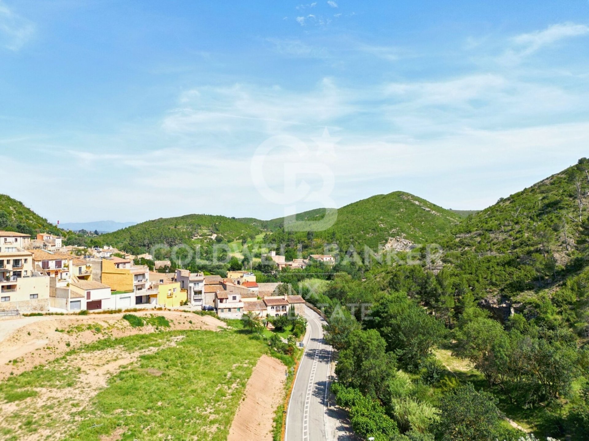 Parcela en Gerona, España 4203 m2 No. 160134