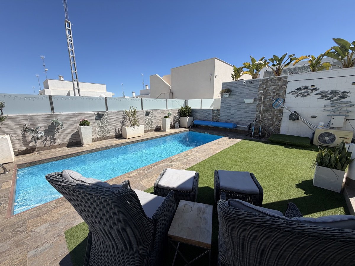 Villa Villamartin, Alicante, Spānijā 3 istabas, 115 m2 Nr. 188899