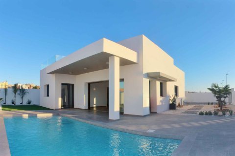 Villa a Rafal, Alicante, Spagna 3 camere da letto, 120 mq. N° 155458
