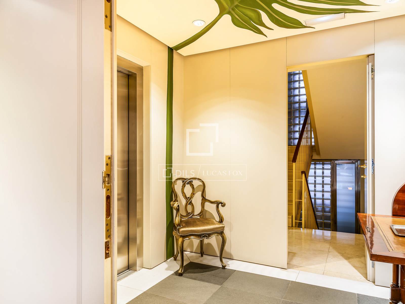 Apartamento en Barcelona, España 5 dormitorios, 400 m2 No. 150492