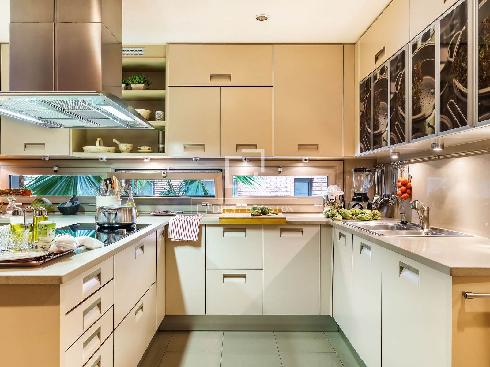 Apartamento en Barcelona, España 5 dormitorios, 400 m2 No. 150492