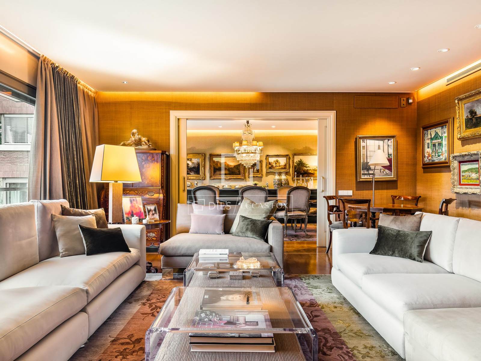 Apartamento en Barcelona, España 5 dormitorios, 400 m2 No. 150492