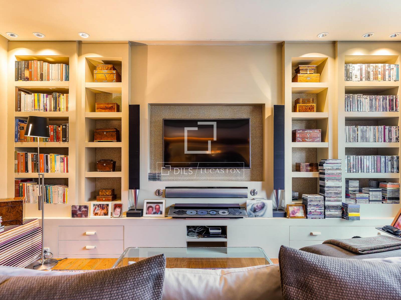Apartamento en Barcelona, España 5 dormitorios, 400 m2 No. 150492
