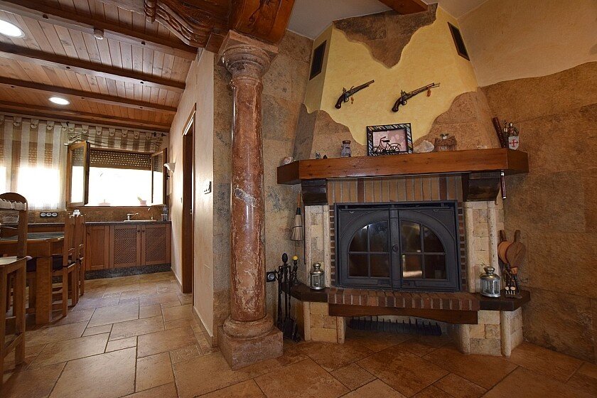 Villa in Redovan, Alicante, Spain 7 bedrooms, 350 sq.m. No. 111291