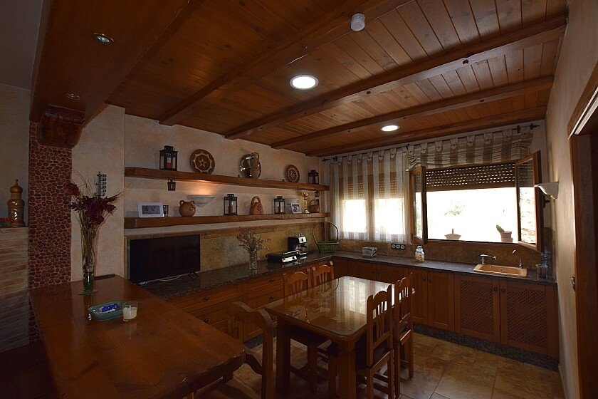 Villa in Redovan, Alicante, Spain 7 bedrooms, 350 sq.m. No. 111291