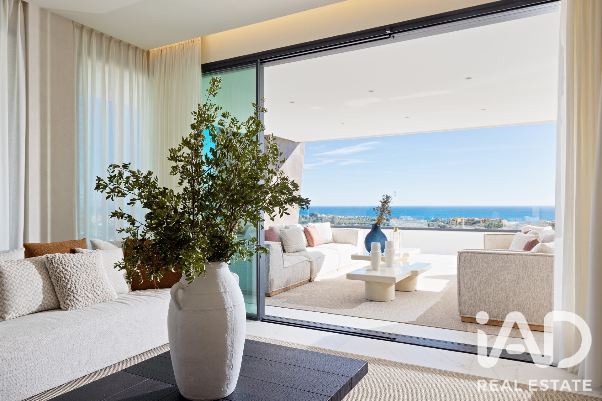 Appartamento a Estepona, Malaga, Spagna 3 camere da letto, 204.93 mq. N° 196612